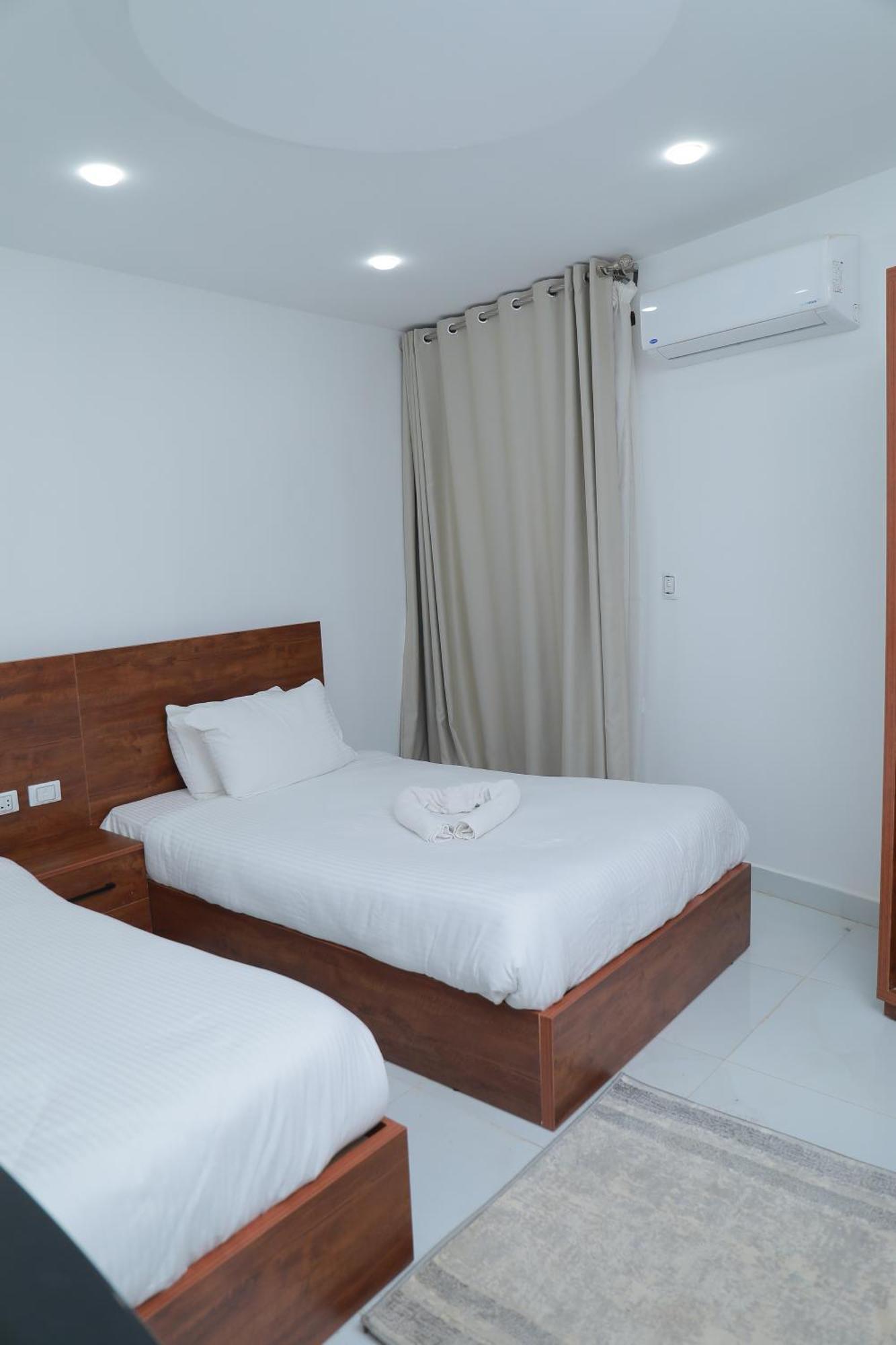 Prince Pyramids Inn Kafret el-Gabal Extérieur photo